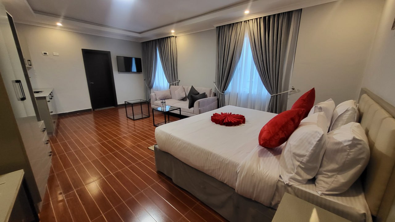 Executive Suite